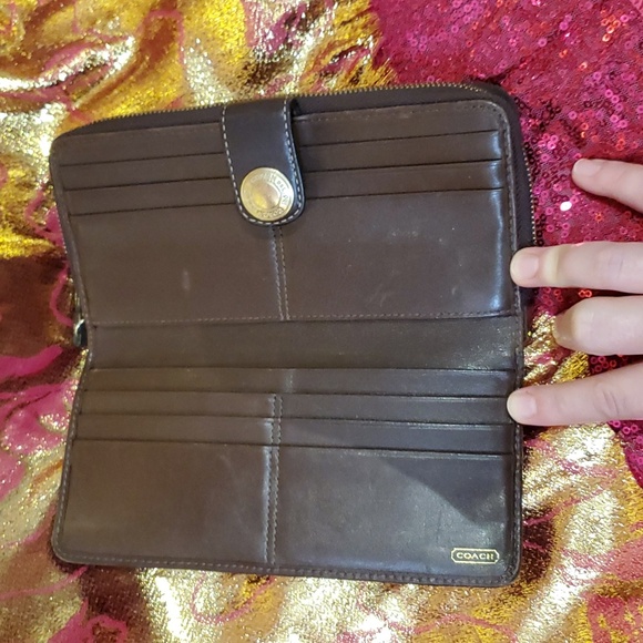 Wallet - Picture 8 of 14